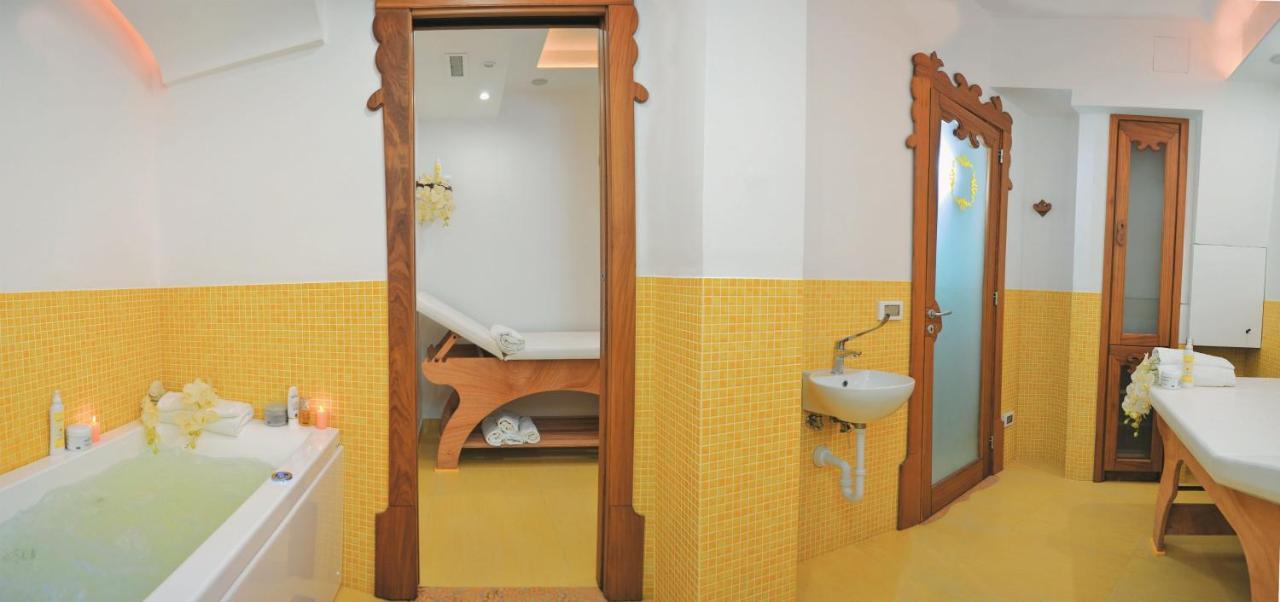 Hotel Villa Sirena - Thermae & Spa Ischia Eksteriør bilde